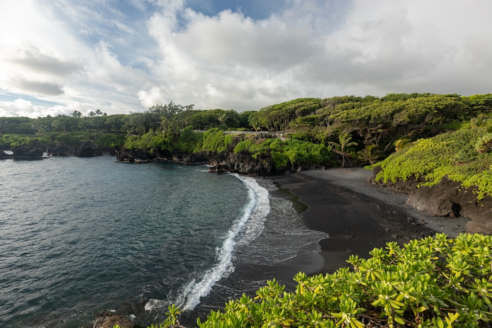 Waiʻānapanapa State Park Black Sand Beach Maui